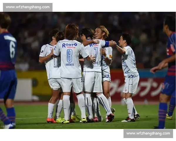 东京绿茵迎战福冈黄峰联赛焦点对决前瞻与走势深度解析